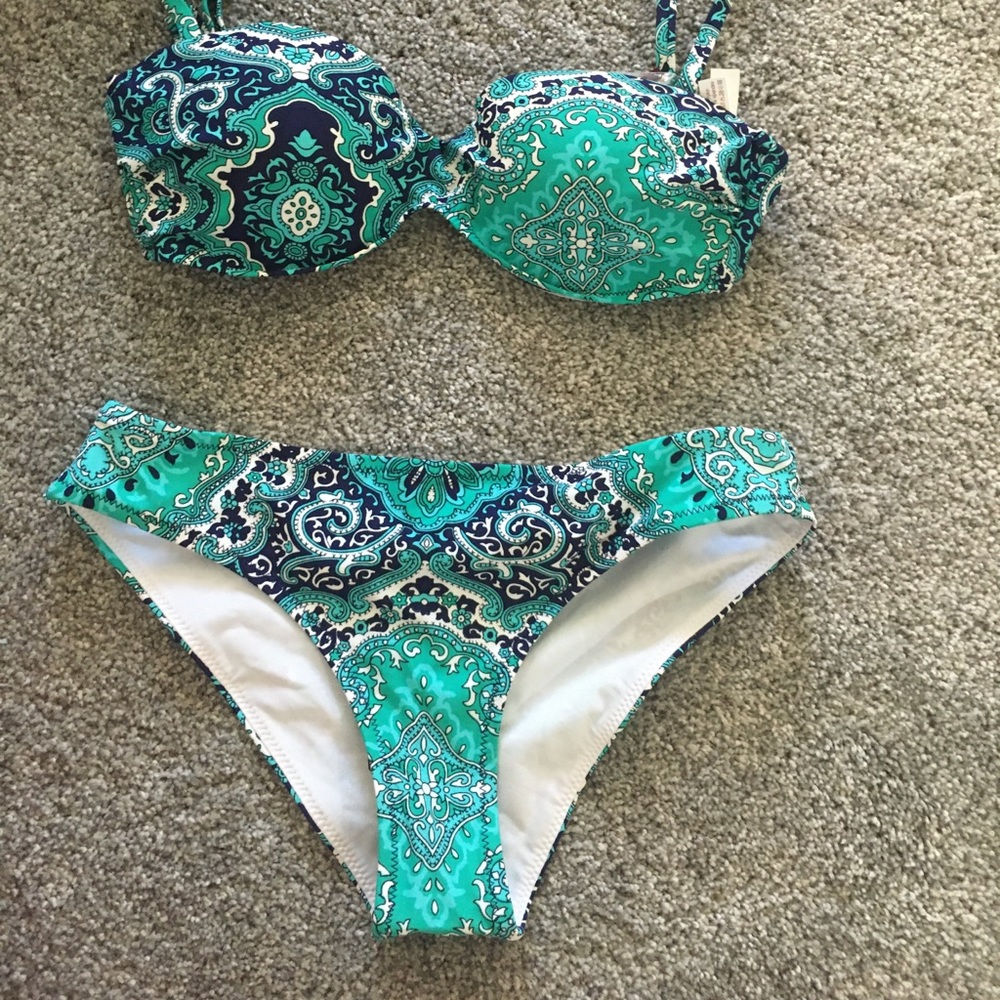 Paisley blue bikini with 2 bottoms-NWT